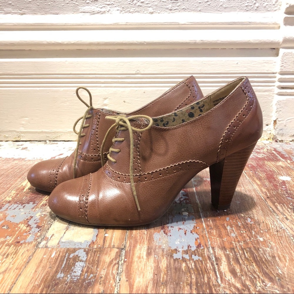 Brown American Eagle™️ School Girl Shoe